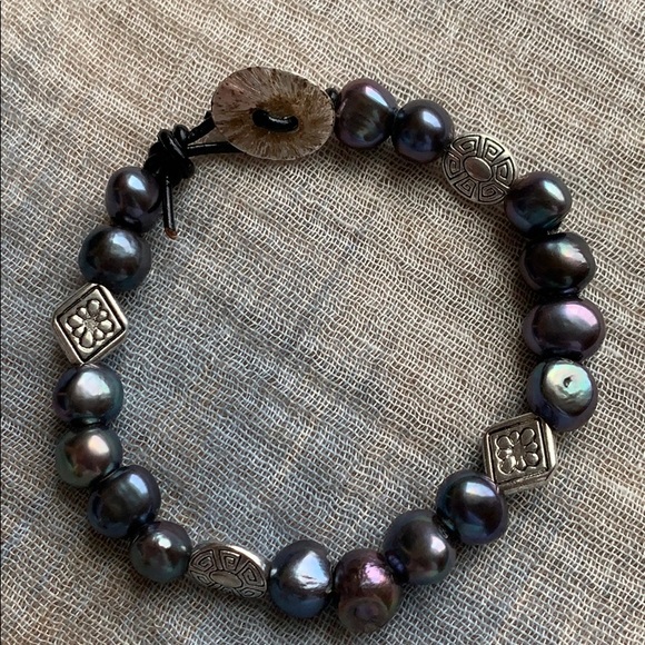 NWOT Fresh  water pearl bracelet - Picture 2 of 3